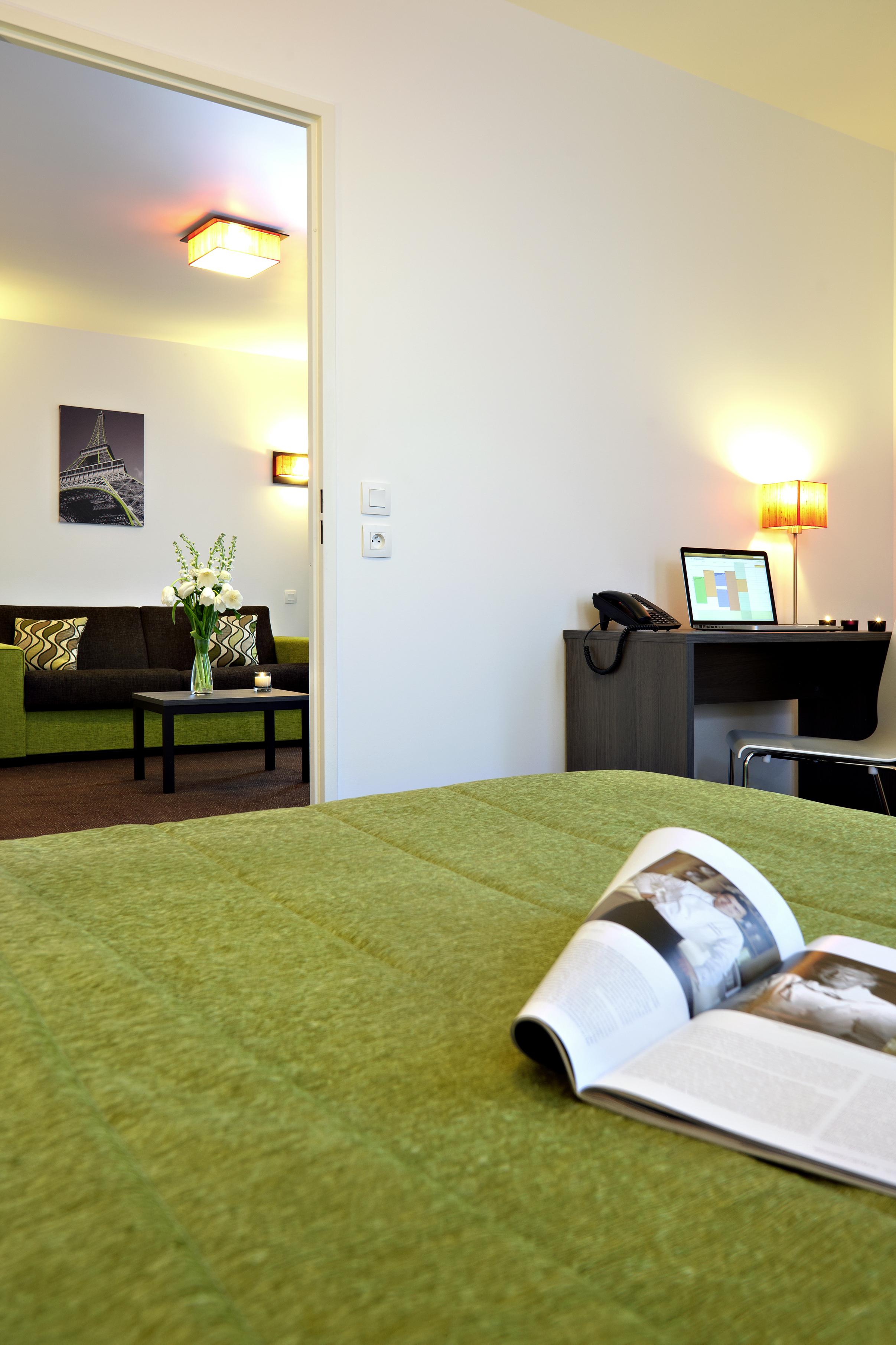 Adagio Access Paris 3*