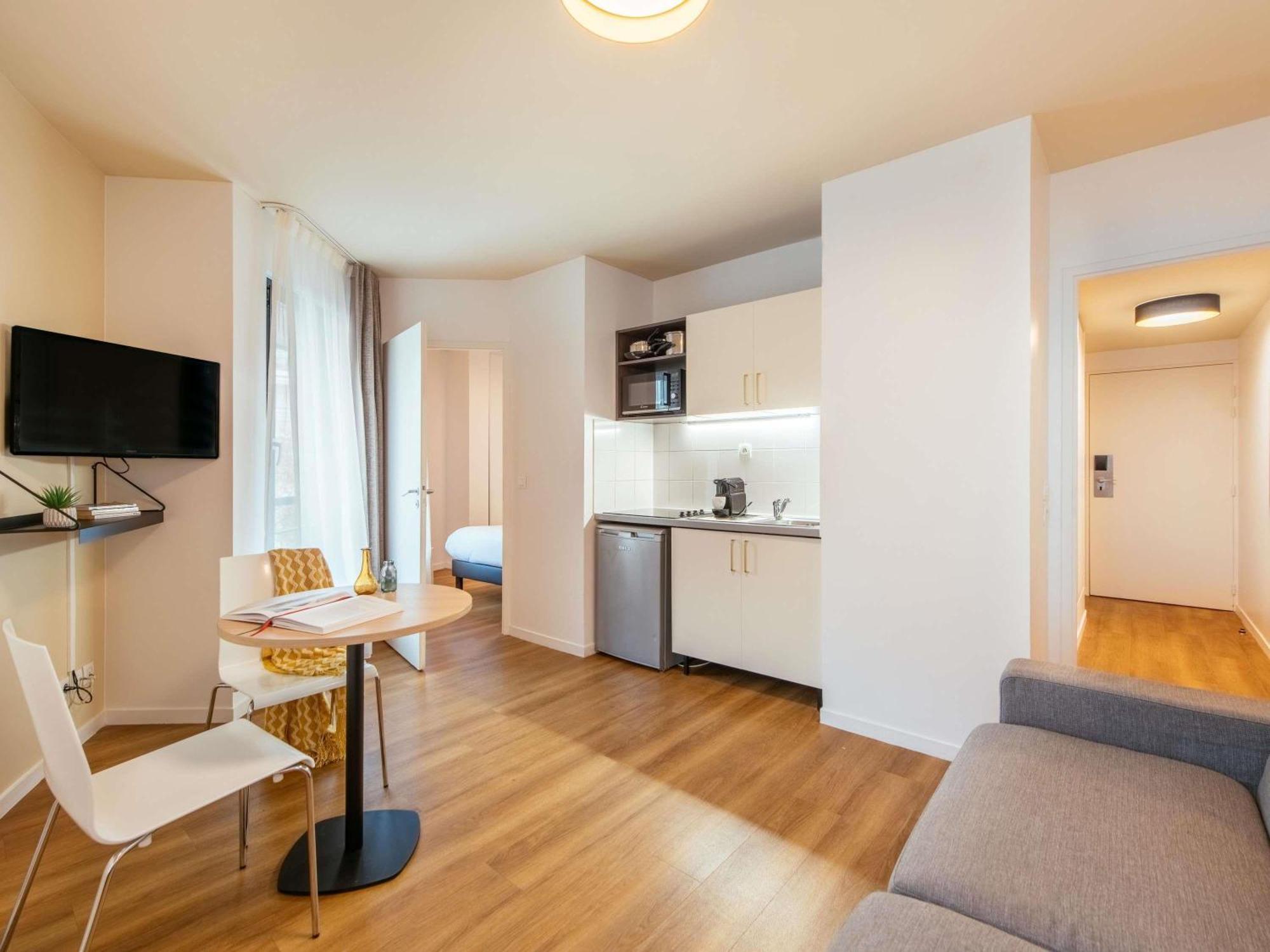 Adagio Access Paris Aparthotel 3*