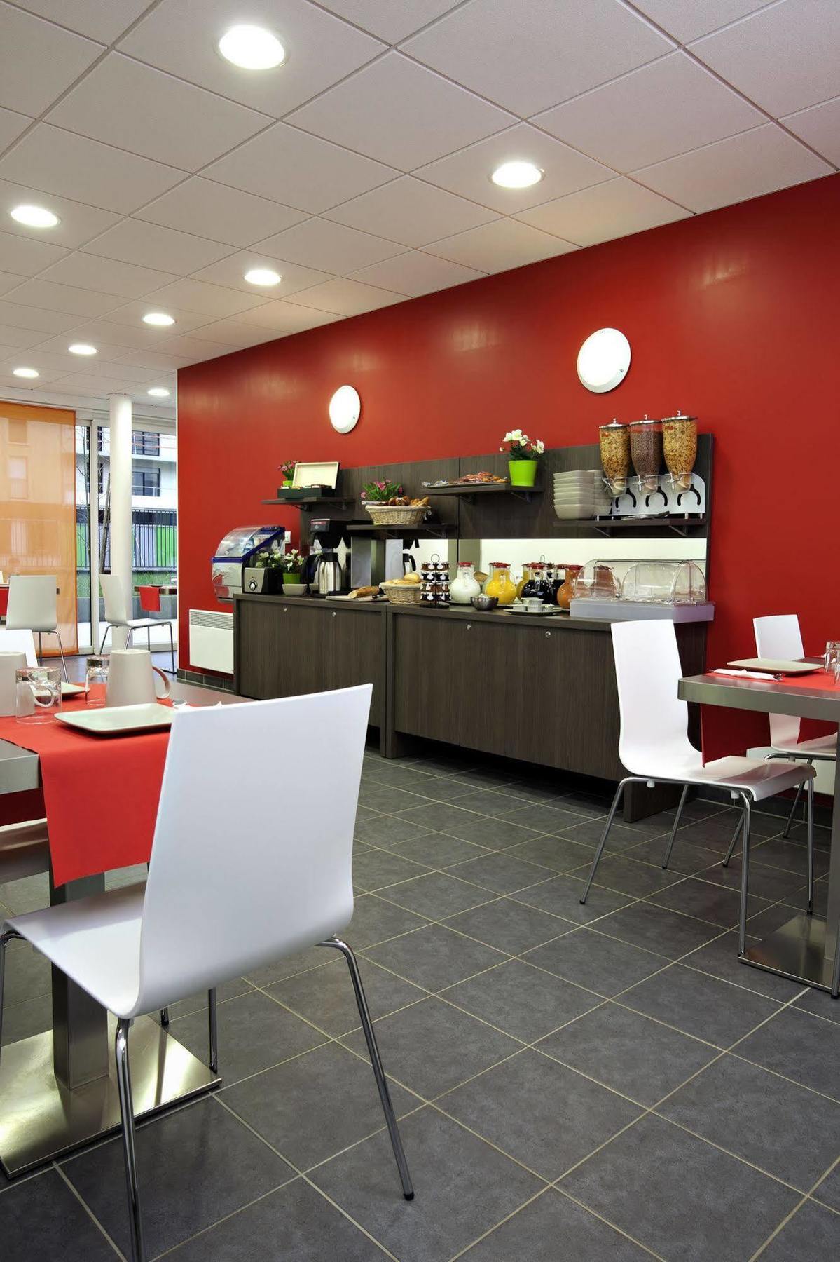 Aparthotel Adagio Access Paris Asnières